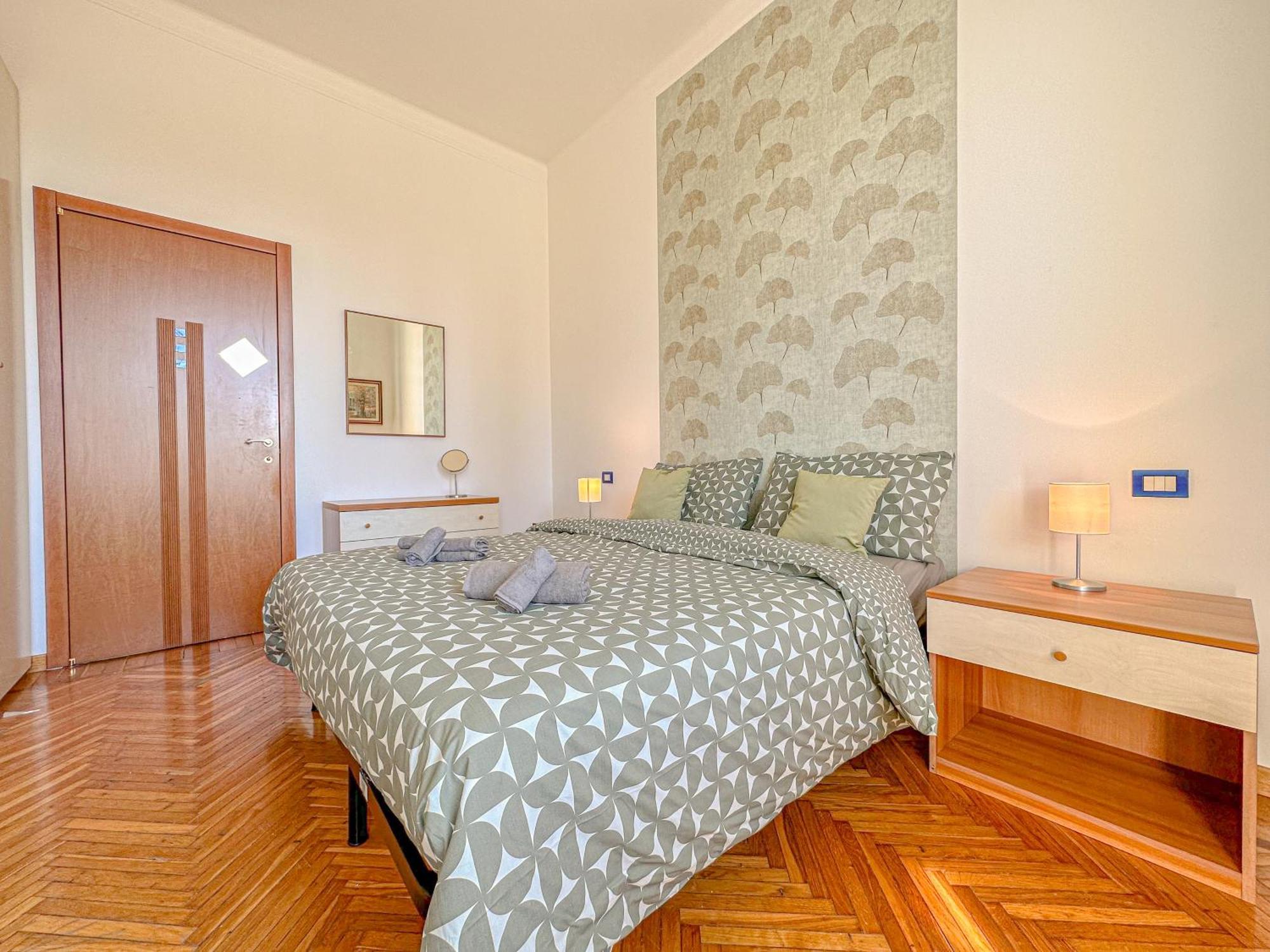 De Benedetti Suite - Vista Fantastica - 2 Camere มิลาน ภายนอก รูปภาพ